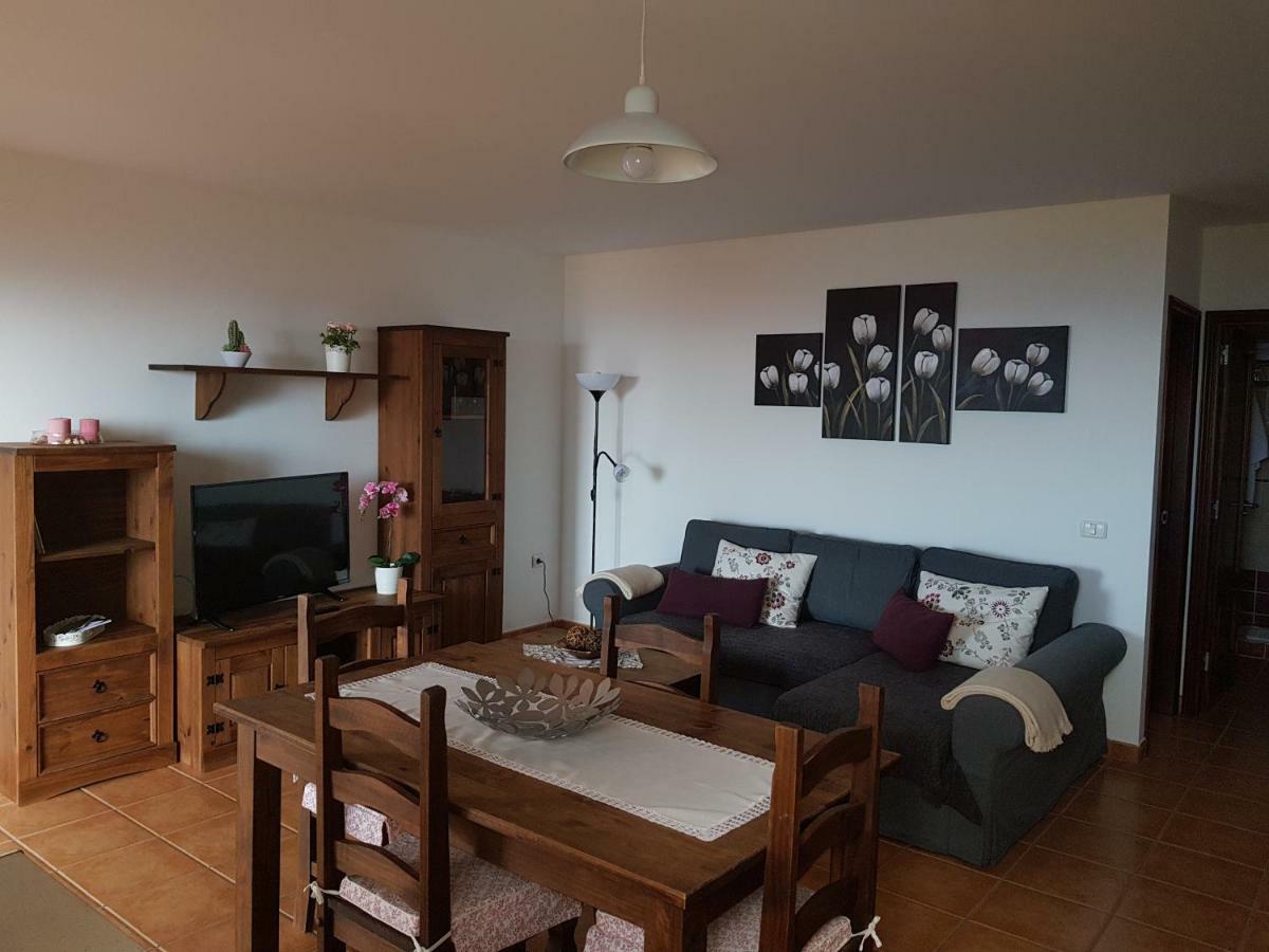 Azofa Apartment Los Llanillos Екстериор снимка